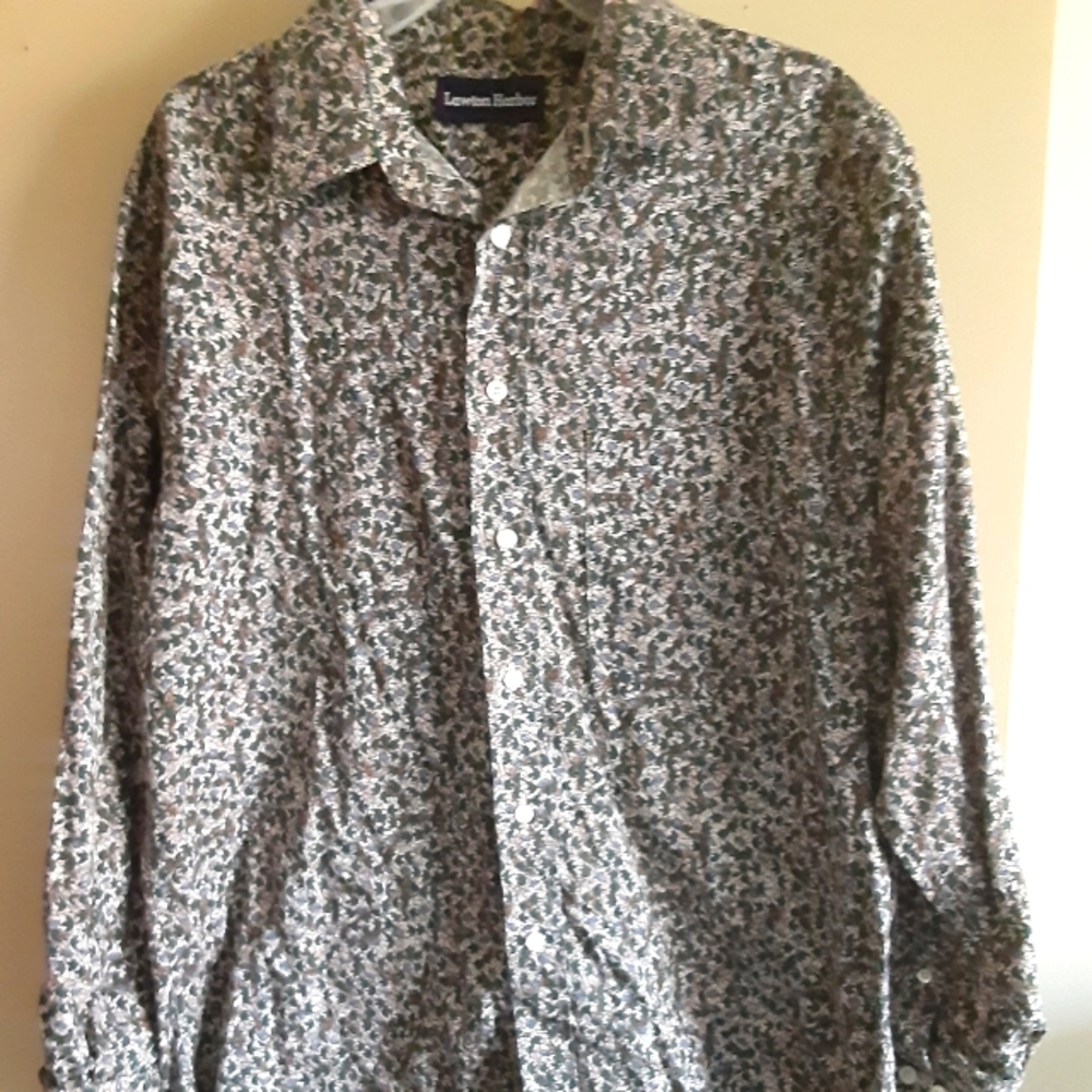 Floral button down size M